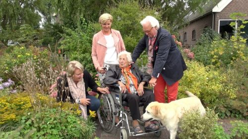 Dames van Fleur de Dag met een cliënt op pad